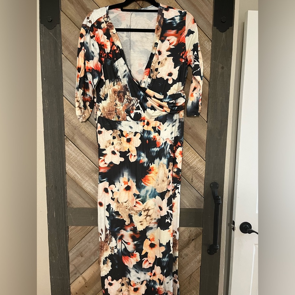 3/4 sleeve floral maxi dress size XL